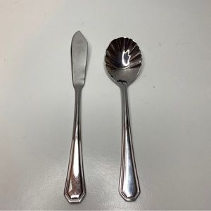 Wallace Stainless 18/10 Sugar Spoon And Butter Knife